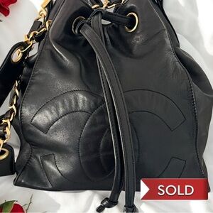 CHANEL Vintage CC Drawstring Bucket Bag Dark Brown Lambskin Small